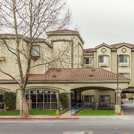 Comfort Inn San Jose International Airport Exterior foto
